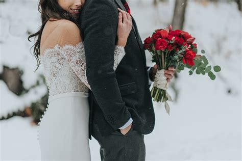 hug from the back bride and groom photo ideas popsugar love and sex photo 58