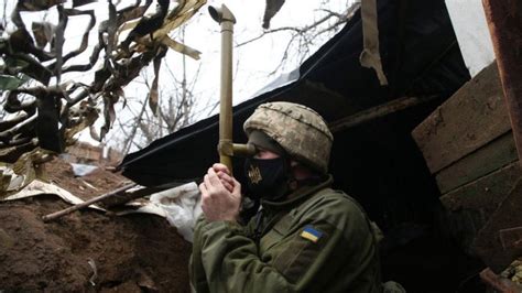 Russia Ukraine Conflict Fact Checking Russian Tv S Ukraine Claims