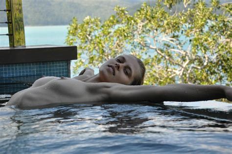 teresa palmer nude naked boobs tits swimming wet celebrity leaks scandals leaked sextapes