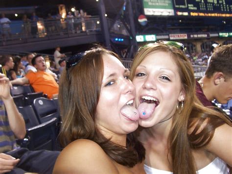 teens open mouth and tongues out 45 pics