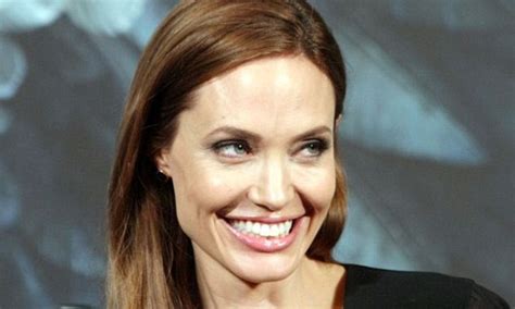 Angelina Jolie S Glowing Skin Thanks To 800 Triad Facial Daily Mail