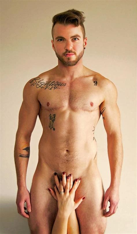 Transgender Model Recreates Famed Adam Levine Nude Photo