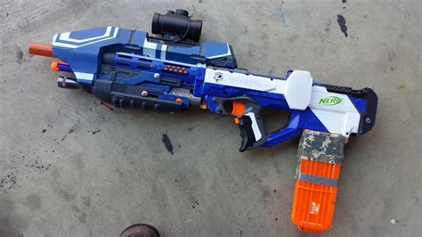 printed nerf halo  assault rifle takes humans  zombies game