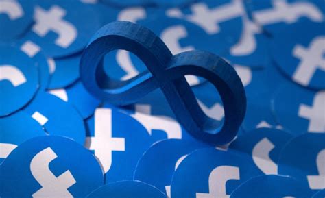 facebook threatens  block news content  canadas revenue sharing