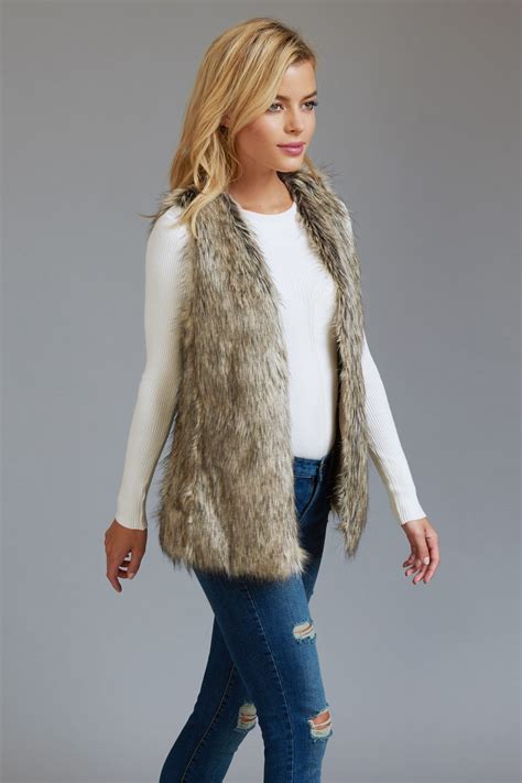 spotted  trendy faux fur vest worth wearing day  night    fur vest outfits