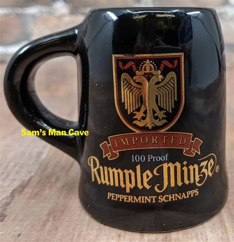 rumple minze mini mug shot
