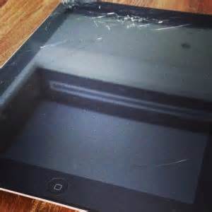 cracked ipad screen repair irepairuae