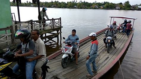 penyeberangan perahu sejangkung percepat jarak tempuh menuju kecamatan