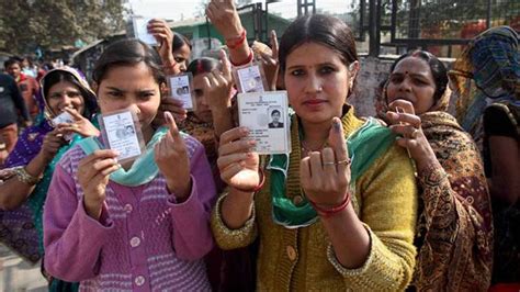 2019 लोकसभा चुनाव में हार जीत महिला वोटर्स ही तय करेंगी lok sabha