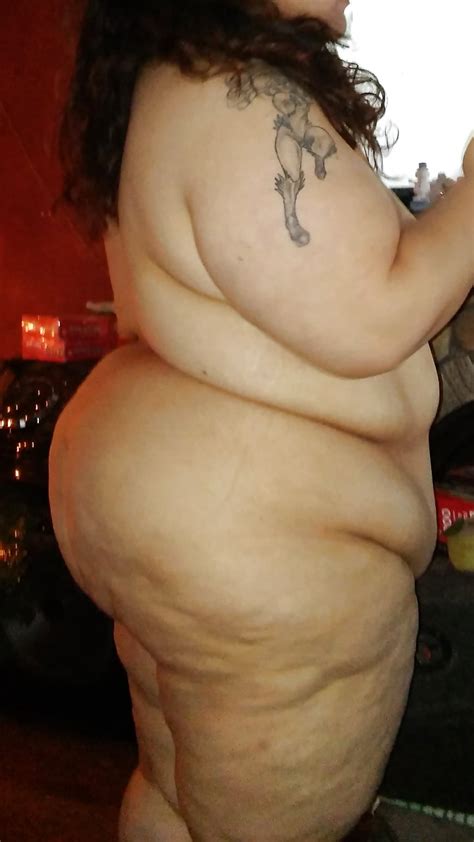 My Bbw Wife S Big Soft Belly And Thick Thighs 10 Pics