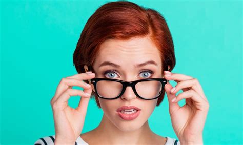 8 best eyeglasses for women in 2022 eyewear frame trends