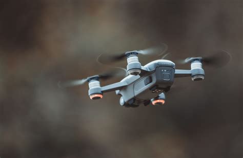 dji mavic air combo ecco  bel drone professionale droni professionali