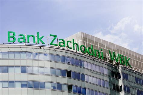 bank zachodni wbk zmienia nazwe na santander bank polska   zwiazku  tym trzeba wiedziec