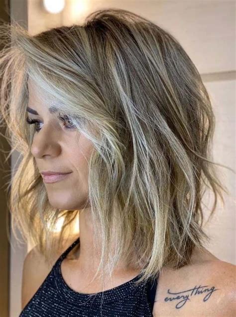 Awesome Tousled Lob Haircut Styles For Girls To Create In 2021 Absurd
