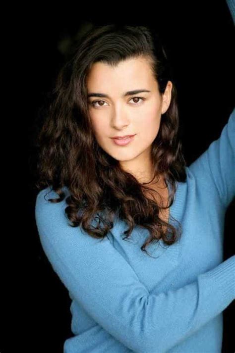 63 Cote De Pablo Sexy Pictures Show Her God Like Beauty Cbg