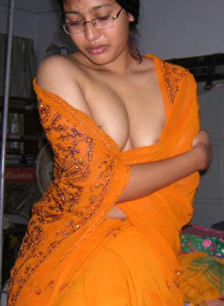nasik bhabhi naked boobs image desi aunties for masturbation in 2019 pinterest strapless