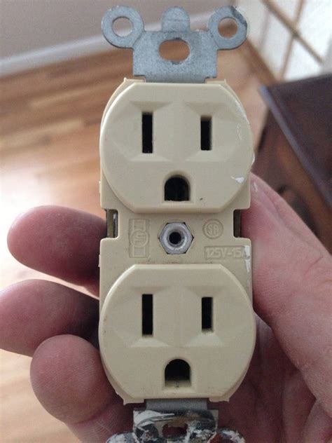 electrical       duplex outlet  takes  wires