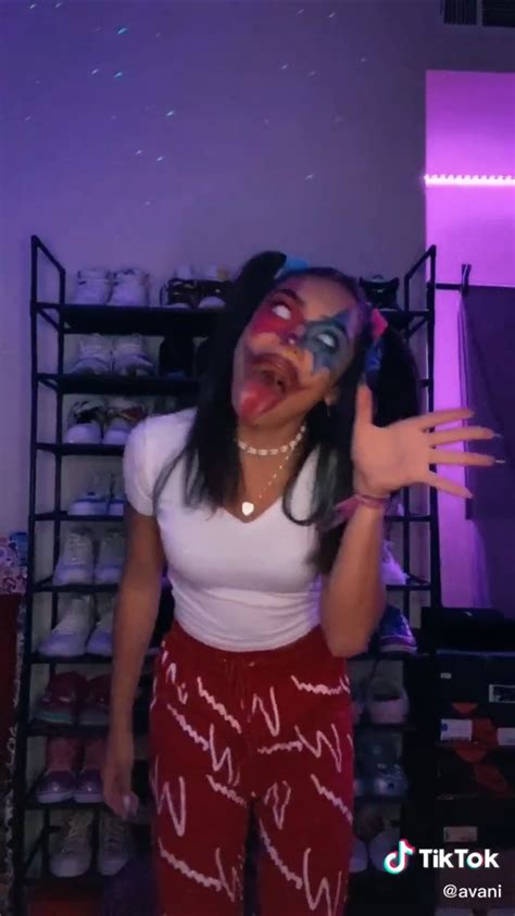 avani gregg girl clown makeup cute clown makeup scary clown makeup