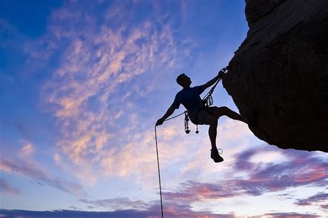 outdoor rock climbing level