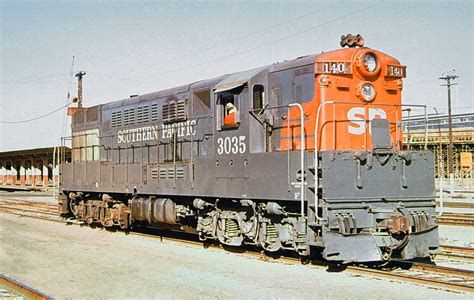 southern pacific fm   train master diesel electric lo flickr