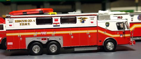 code  diecast fire truck collection   fdny heavy rescue