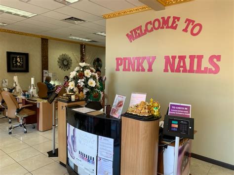 pinky nails spa locations     world