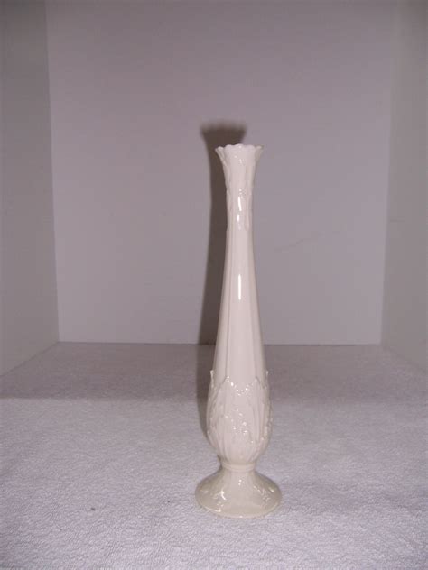 triple  resale lenox florentine tall bud vase