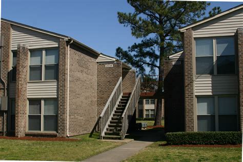 cross creek apartments community housing partners