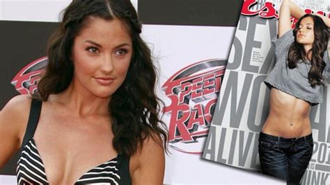 Minka Kelly Ist Esquire Sexiest Woman Alive 2010
