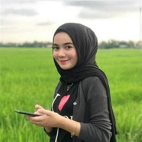 Gadis Hijaber Cantik Single Cari Jodoh Wanita Hijab