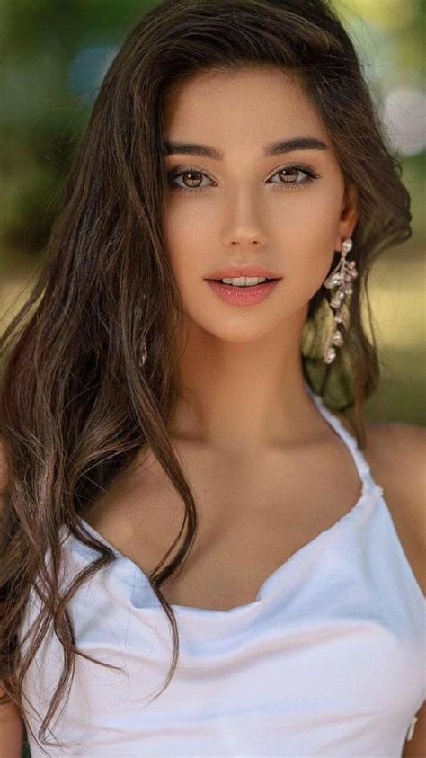 the stunning beauty of girl models with long hair 42 50 misgonline