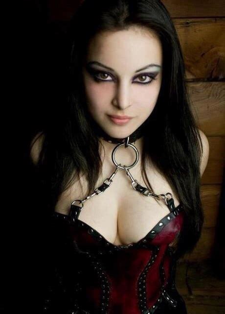 sexy goth leather corset bdsm teen cleavage tits boobs celebrity leaks scandals leaked sextapes