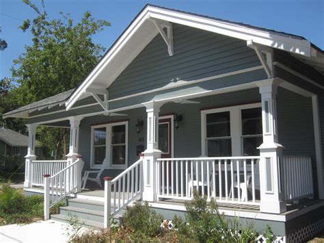 houston cozy bungalow porches