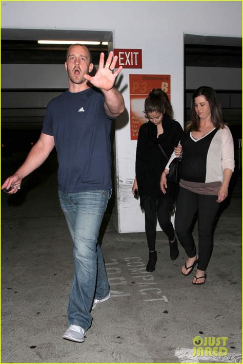 selena gomez movie date with pregnant mom mandy photo 2883390 pregnant celebrities selena