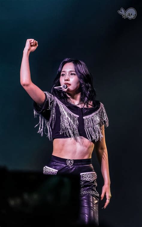 twice s mina goes viral for her amazing and healthy physique koreaboo