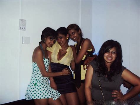 Colombo Night Club Party Lanka Club Girls