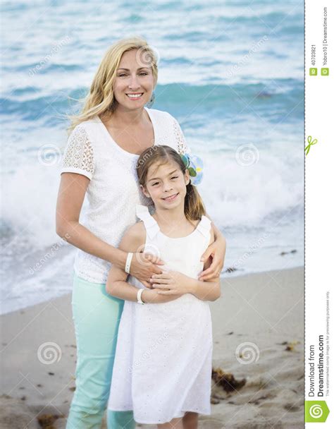 Mother Daughter Standing Naked