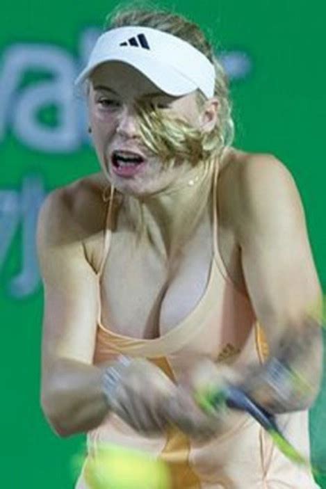 Sports Stars Caroline Wozniacki Hot 8 Images