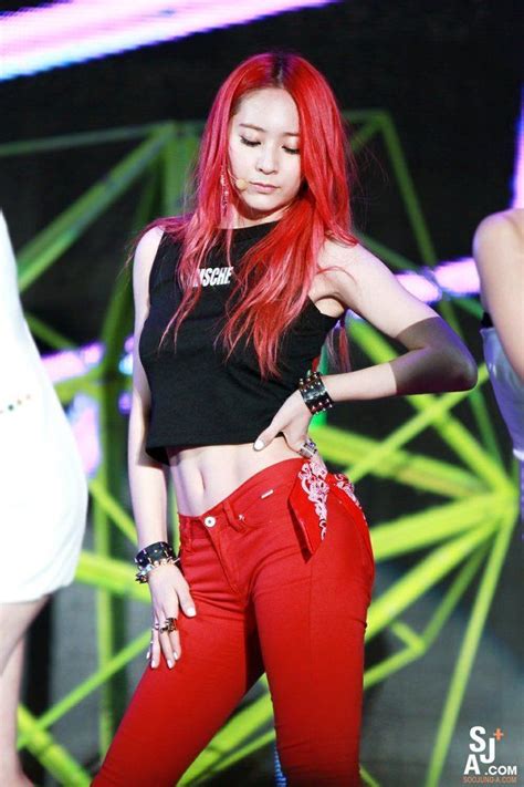 10 Times Krystal Showed Off Her Amazing Abs Koreaboo