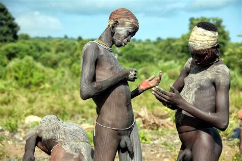 nude tribes in africa