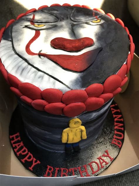 2017 Pennywise Cake Scary Cakes Clown Cake Horror Cake