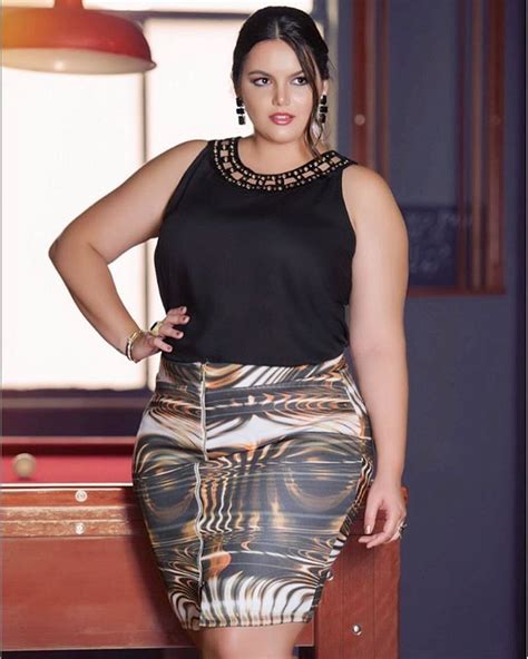 Pin By Jason Coburn On Cleo Lima Fernandes Curvy Outfits Fashion