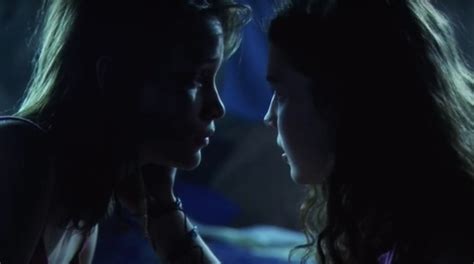 21 All Time Greatest Lesbian Sex Scenes In Movies
