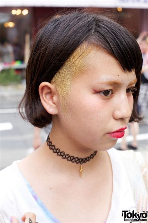 harajuku girl s shaved hairstyle choker and ahcahcum muchacha cat bag