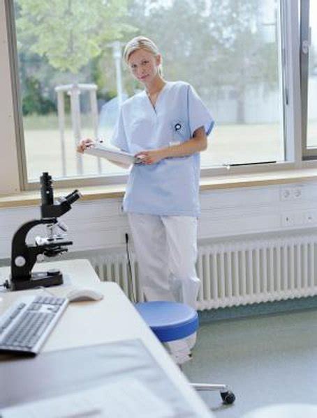 Infection Control Nurse Job Description Woman
