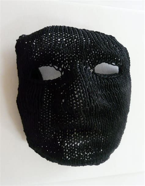 splendiferous  black mask