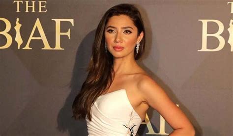 Mahira Khan Holds Onto Sexiest Pakistani Woman Crown