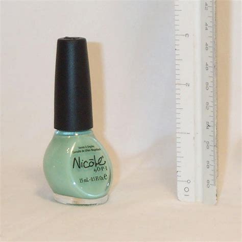 nicole by opi nail lacquer nail polish ~ peas and q s ni 319 creme