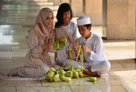 Tradisi Khas Idul Fitri Di Indonesia Yang Akan Selalu Dirindukan Hot