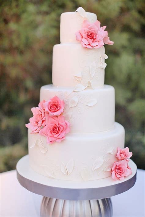 pretty pink wedding cakes  adore topweddingsitescom